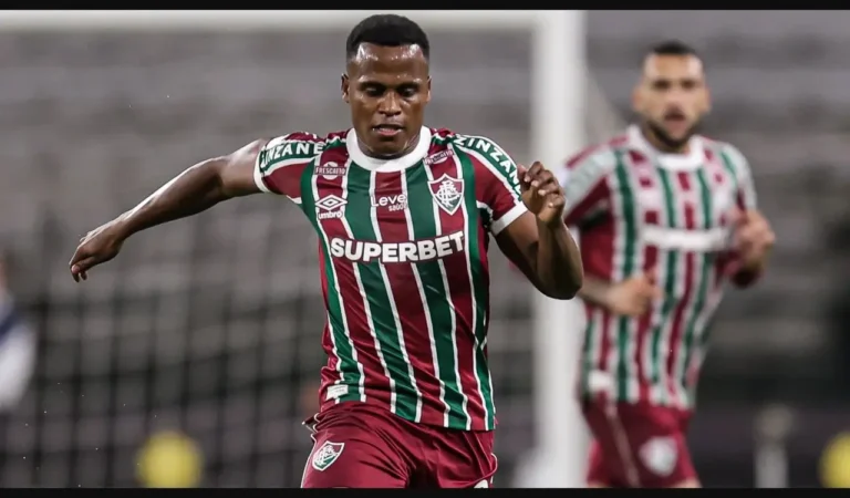 Arias-Fluminense-1-c6nzmy