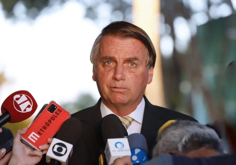 BOLSONARO-1536x1074-i6eo1d