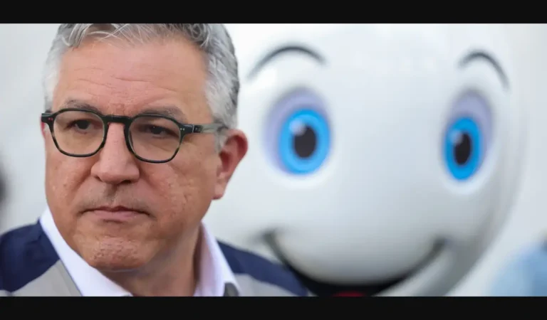 09042025-pzzb1453-7bcwos