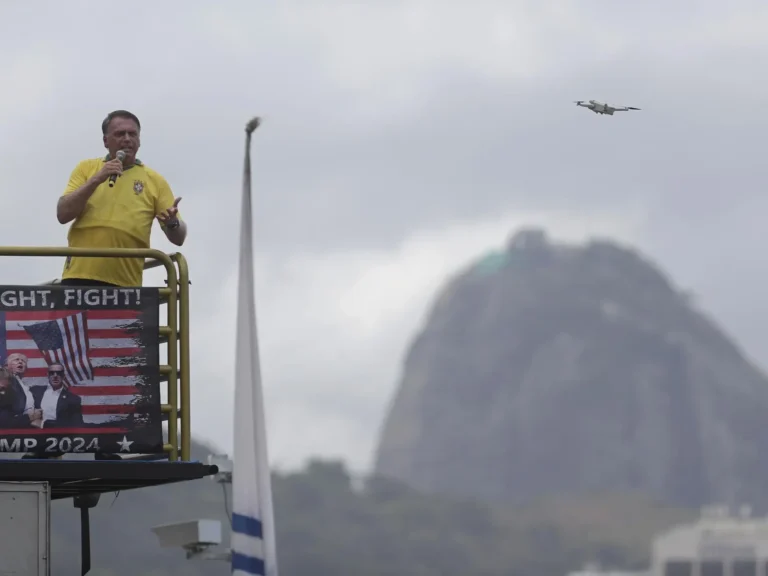 1161590640-108028392-ow31nz