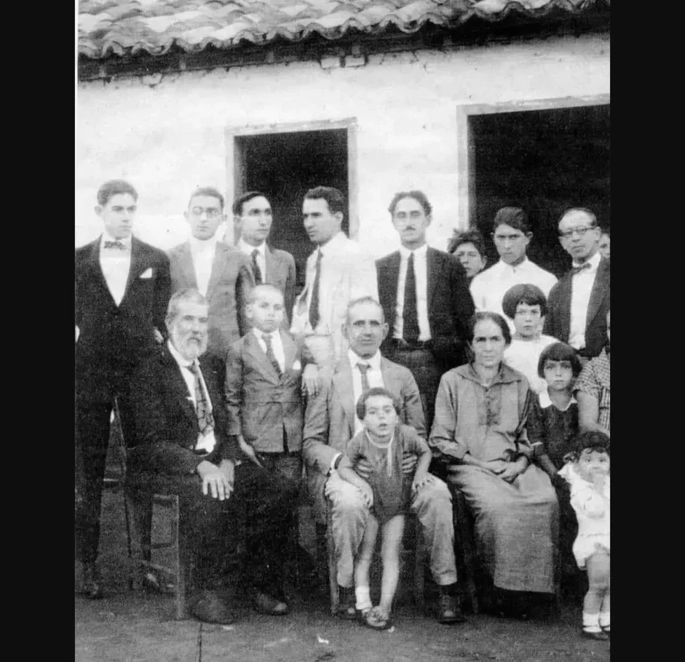 275843219-1774122569-41u22m