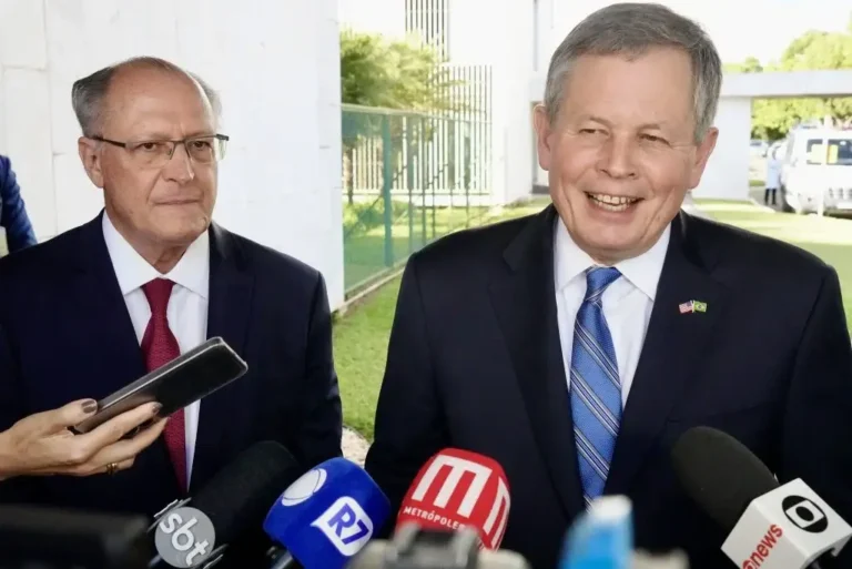 54328034955-03d9b7c5-f1ugm3