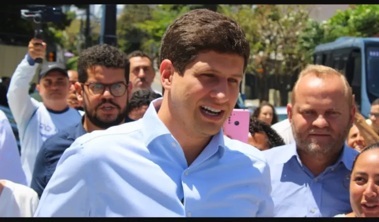 joao-campos-widexl-w3r6wc