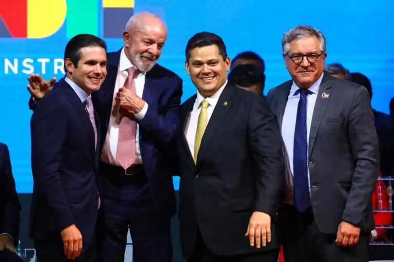 109995217-pa-brasili-bmsduy