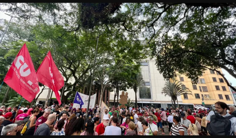 ato-sp-esquerda-25-m-s7gr26